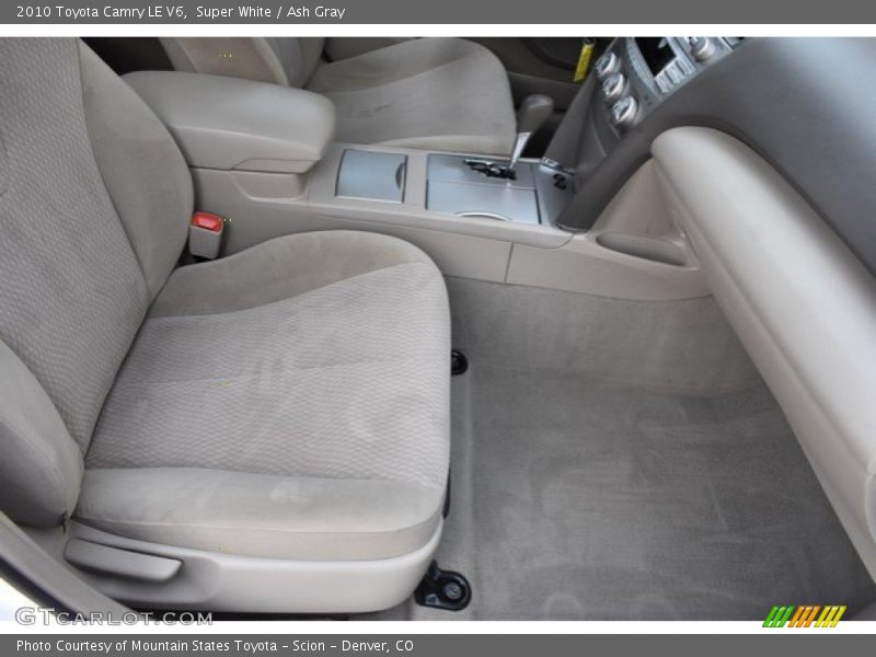 Super White / Ash Gray 2010 Toyota Camry LE V6