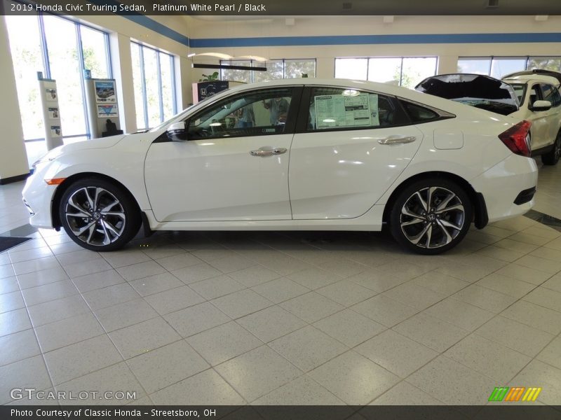 Platinum White Pearl / Black 2019 Honda Civic Touring Sedan