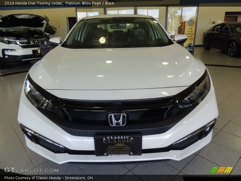 Platinum White Pearl / Black 2019 Honda Civic Touring Sedan