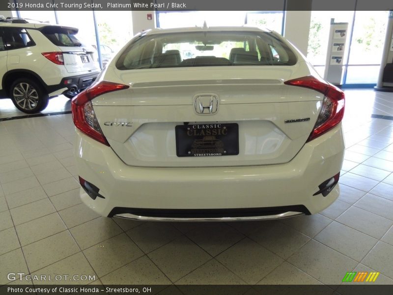 Platinum White Pearl / Black 2019 Honda Civic Touring Sedan