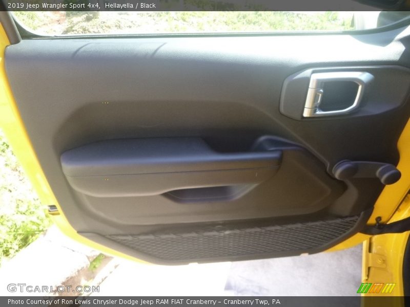 Hellayella / Black 2019 Jeep Wrangler Sport 4x4