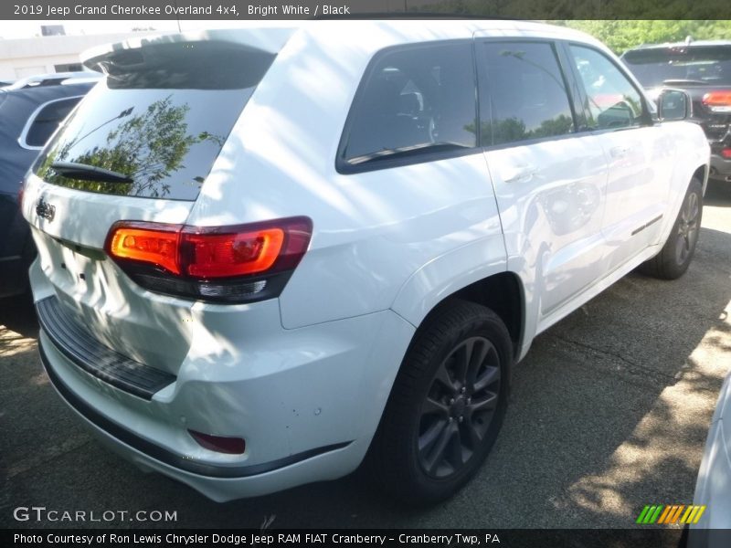 Bright White / Black 2019 Jeep Grand Cherokee Overland 4x4