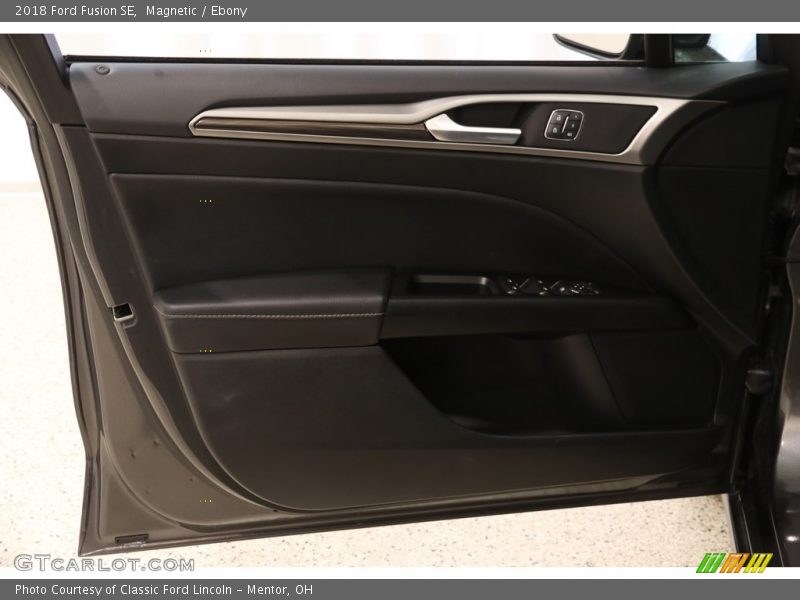 Magnetic / Ebony 2018 Ford Fusion SE