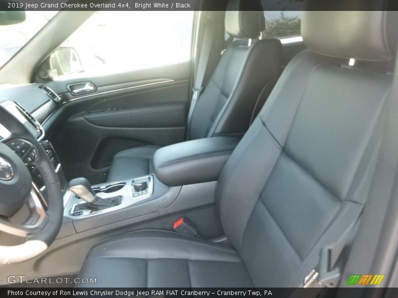 Bright White / Black 2019 Jeep Grand Cherokee Overland 4x4