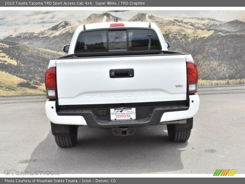 Super White / TRD Graphite 2019 Toyota Tacoma TRD Sport Access Cab 4x4