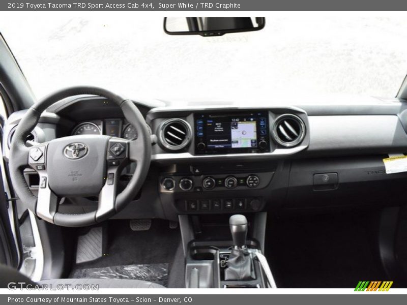 Super White / TRD Graphite 2019 Toyota Tacoma TRD Sport Access Cab 4x4