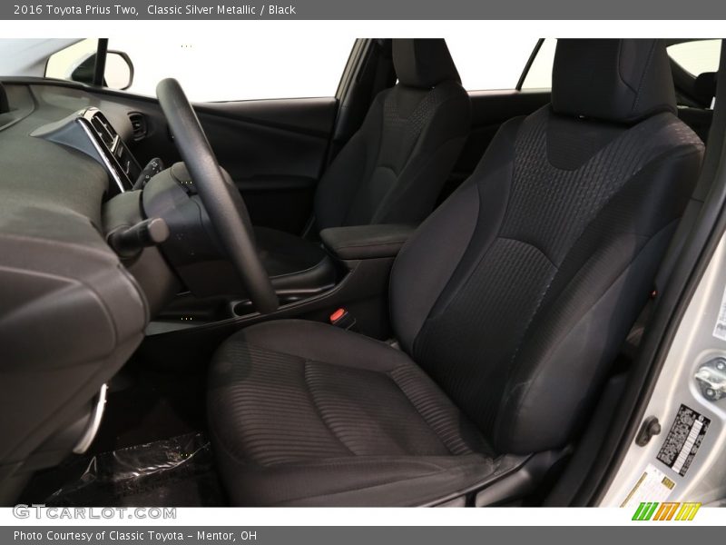 Classic Silver Metallic / Black 2016 Toyota Prius Two