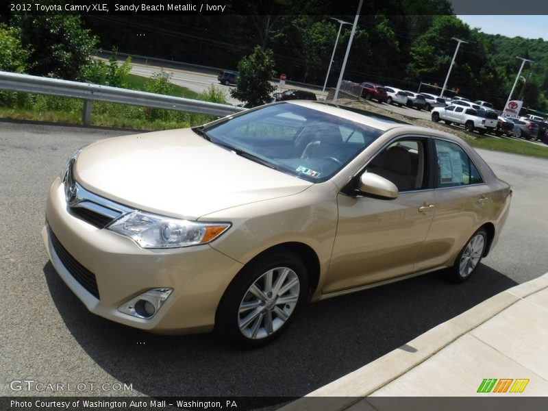 Sandy Beach Metallic / Ivory 2012 Toyota Camry XLE