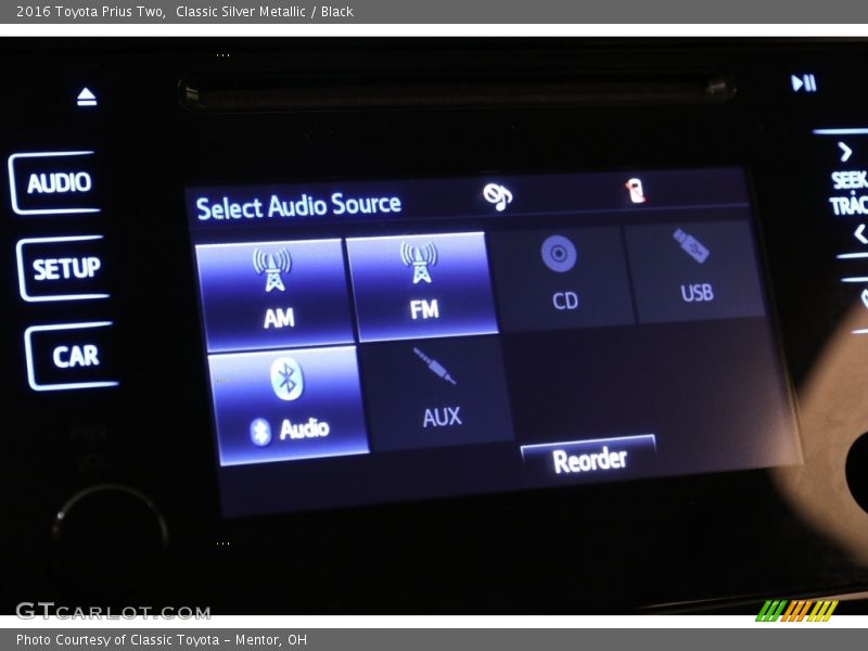 Classic Silver Metallic / Black 2016 Toyota Prius Two