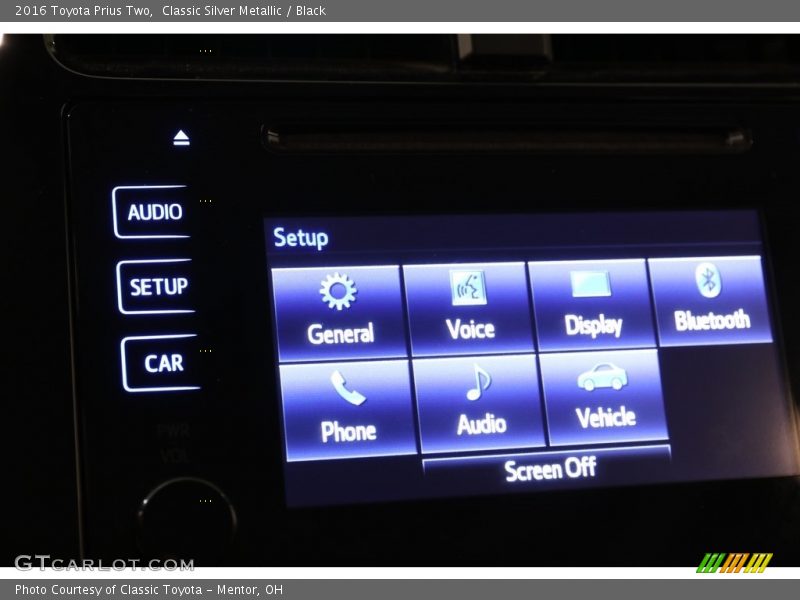 Classic Silver Metallic / Black 2016 Toyota Prius Two