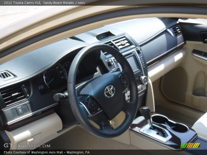 Sandy Beach Metallic / Ivory 2012 Toyota Camry XLE