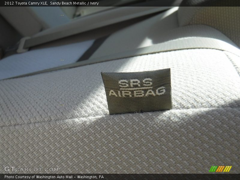 Sandy Beach Metallic / Ivory 2012 Toyota Camry XLE