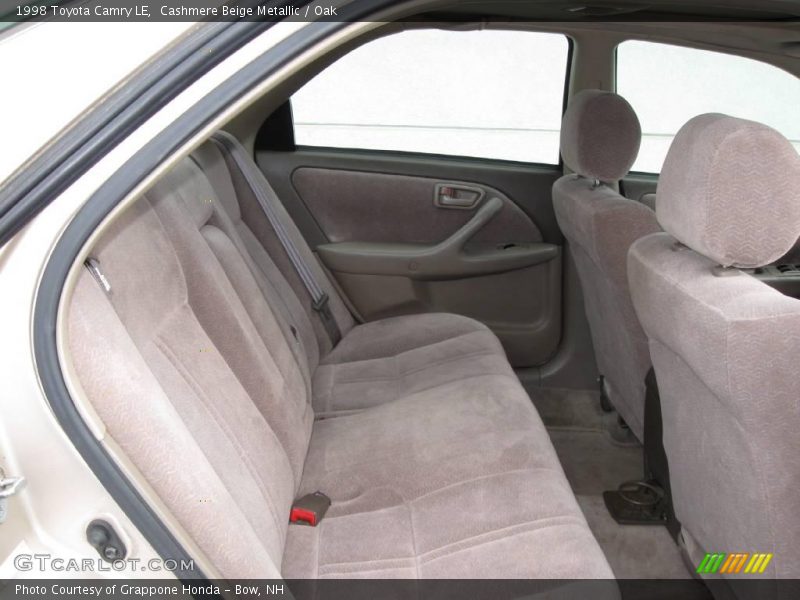 Cashmere Beige Metallic / Oak 1998 Toyota Camry LE