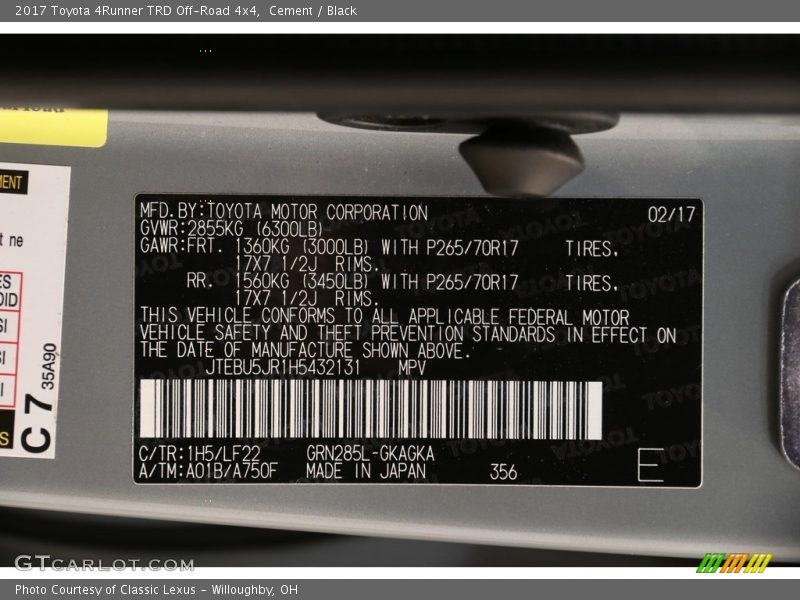 Cement / Black 2017 Toyota 4Runner TRD Off-Road 4x4