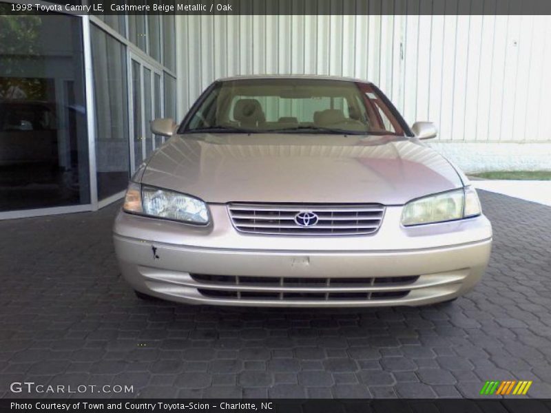 Cashmere Beige Metallic / Oak 1998 Toyota Camry LE