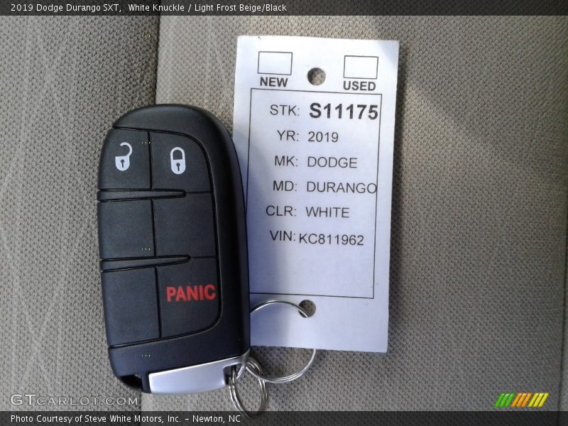 White Knuckle / Light Frost Beige/Black 2019 Dodge Durango SXT