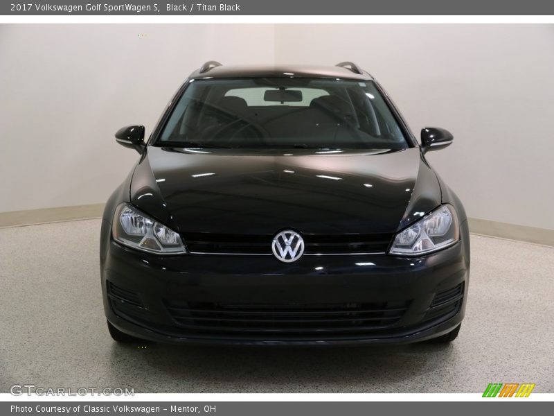 Black / Titan Black 2017 Volkswagen Golf SportWagen S