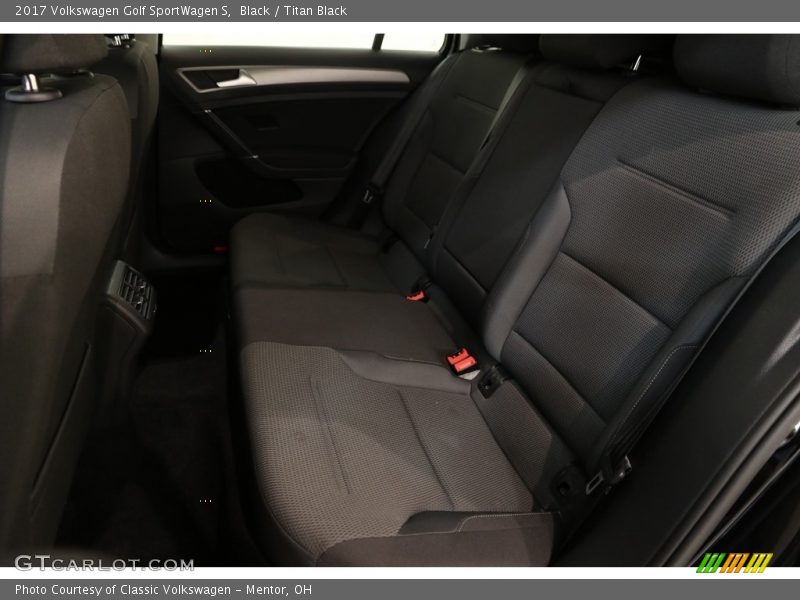Black / Titan Black 2017 Volkswagen Golf SportWagen S