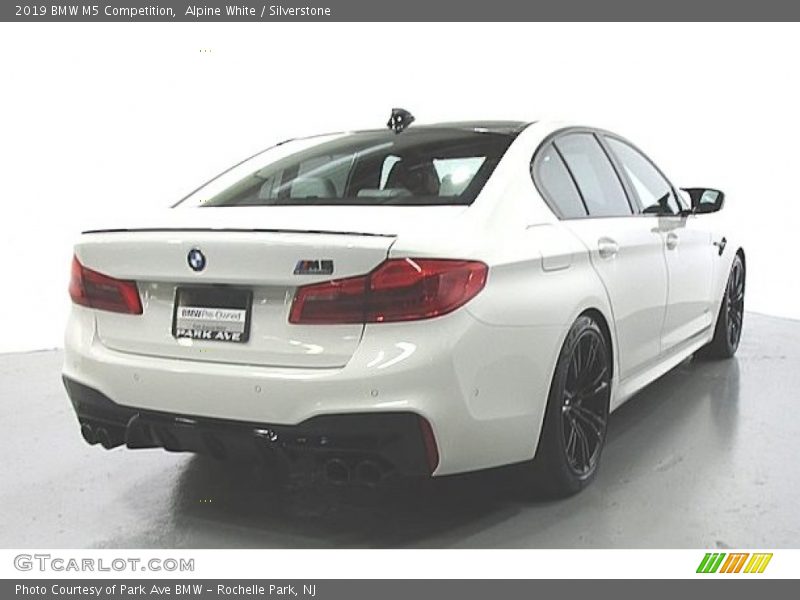 Alpine White / Silverstone 2019 BMW M5 Competition