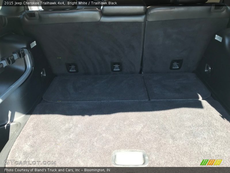 Bright White / Trailhawk Black 2015 Jeep Cherokee Trailhawk 4x4