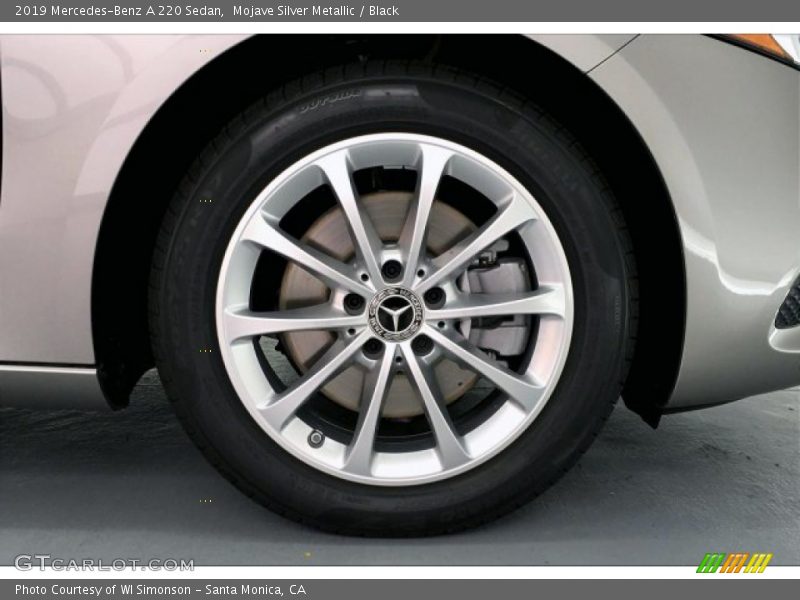 Mojave Silver Metallic / Black 2019 Mercedes-Benz A 220 Sedan