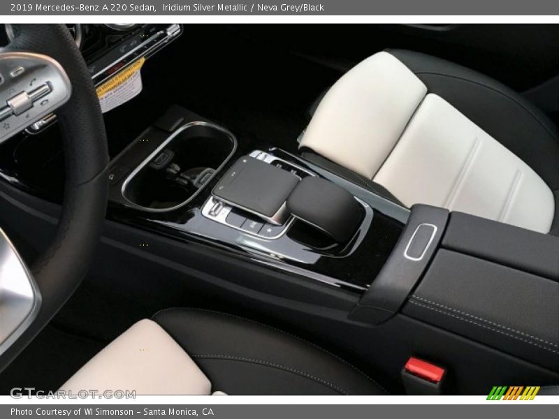 Iridium Silver Metallic / Neva Grey/Black 2019 Mercedes-Benz A 220 Sedan