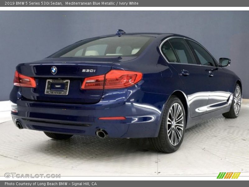 Mediterranean Blue Metallic / Ivory White 2019 BMW 5 Series 530i Sedan