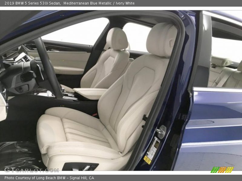 Mediterranean Blue Metallic / Ivory White 2019 BMW 5 Series 530i Sedan