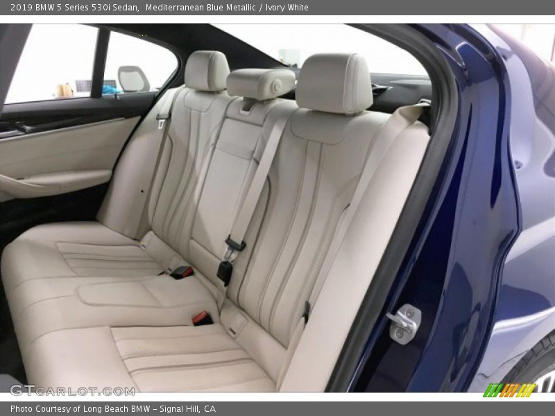 Mediterranean Blue Metallic / Ivory White 2019 BMW 5 Series 530i Sedan