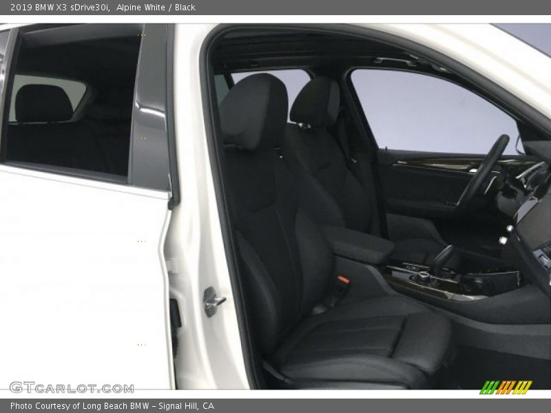 Alpine White / Black 2019 BMW X3 sDrive30i