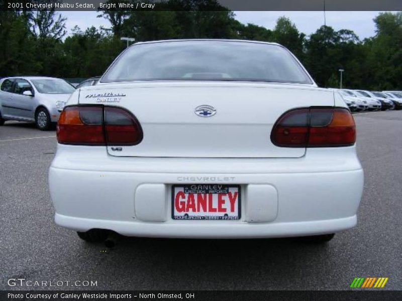 Bright White / Gray 2001 Chevrolet Malibu Sedan