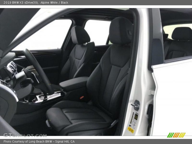 Alpine White / Black 2019 BMW X3 sDrive30i