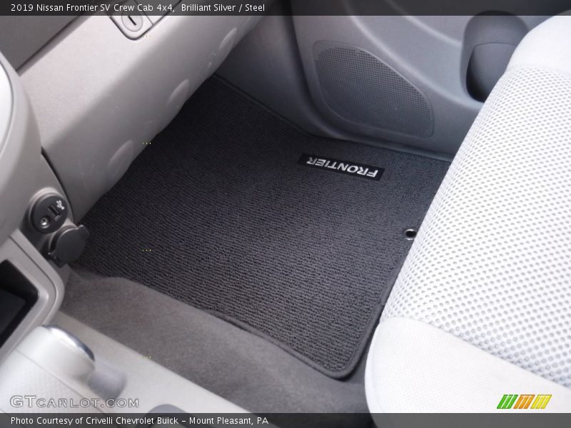 Brilliant Silver / Steel 2019 Nissan Frontier SV Crew Cab 4x4