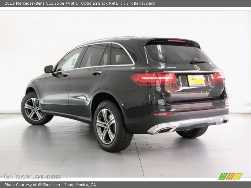Obsidian Black Metallic / Silk Beige/Black 2019 Mercedes-Benz GLC 350e 4Matic
