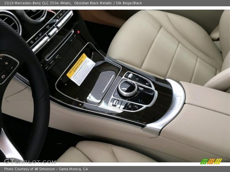 Obsidian Black Metallic / Silk Beige/Black 2019 Mercedes-Benz GLC 350e 4Matic