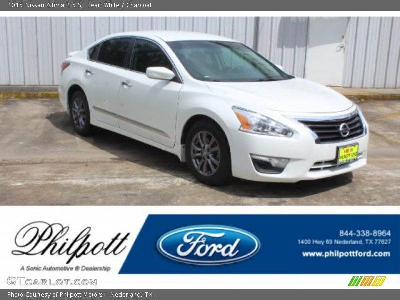 Pearl White / Charcoal 2015 Nissan Altima 2.5 S