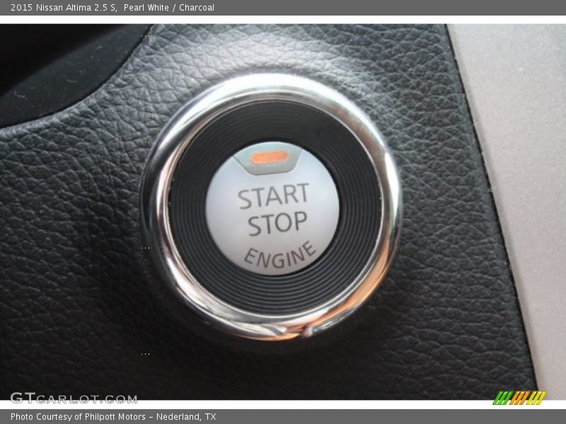 Pearl White / Charcoal 2015 Nissan Altima 2.5 S