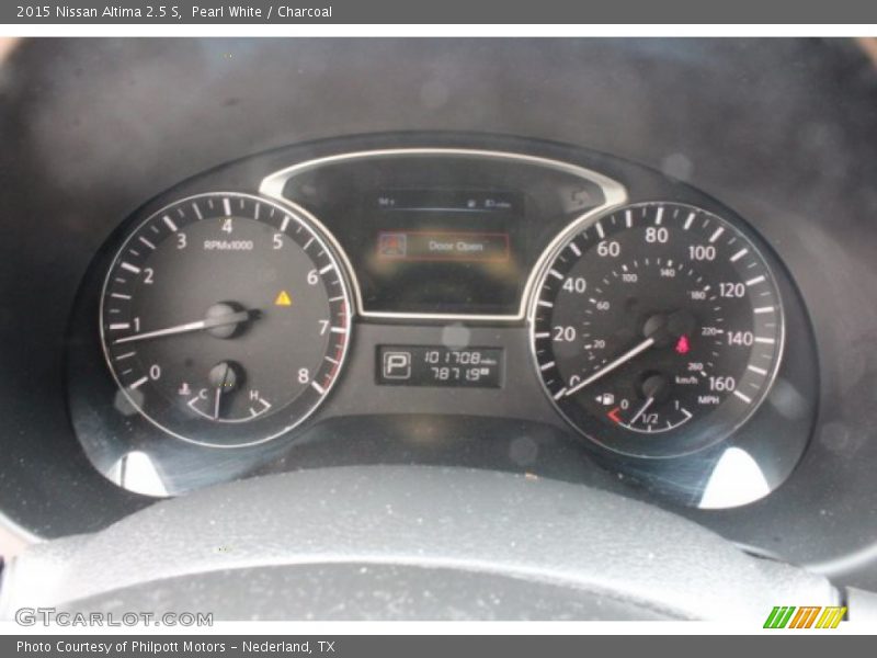 Pearl White / Charcoal 2015 Nissan Altima 2.5 S
