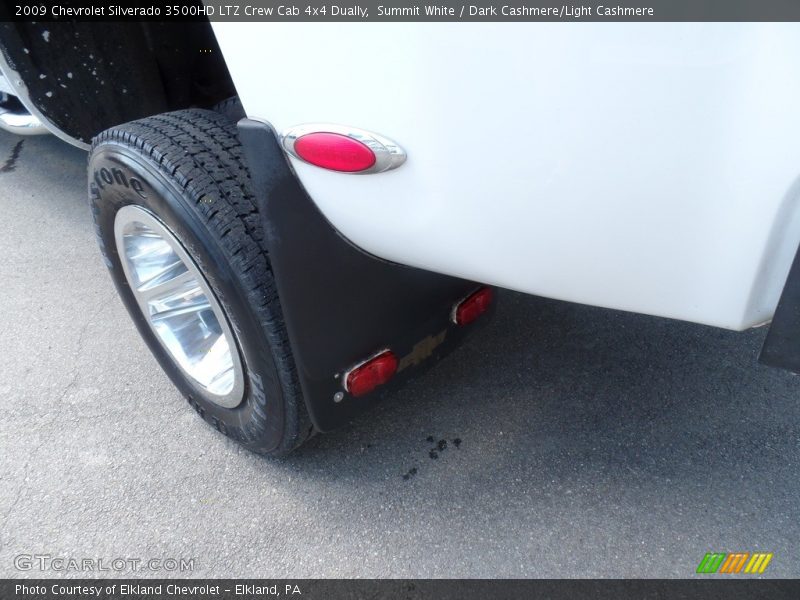Summit White / Dark Cashmere/Light Cashmere 2009 Chevrolet Silverado 3500HD LTZ Crew Cab 4x4 Dually