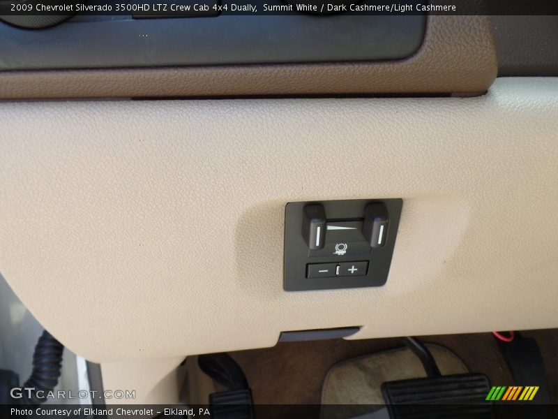 Summit White / Dark Cashmere/Light Cashmere 2009 Chevrolet Silverado 3500HD LTZ Crew Cab 4x4 Dually
