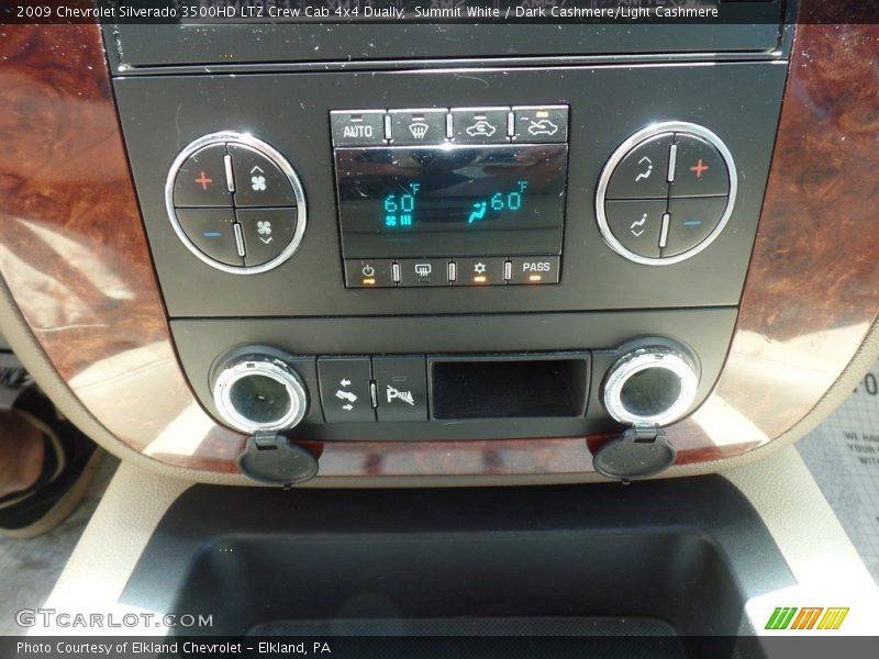 Summit White / Dark Cashmere/Light Cashmere 2009 Chevrolet Silverado 3500HD LTZ Crew Cab 4x4 Dually