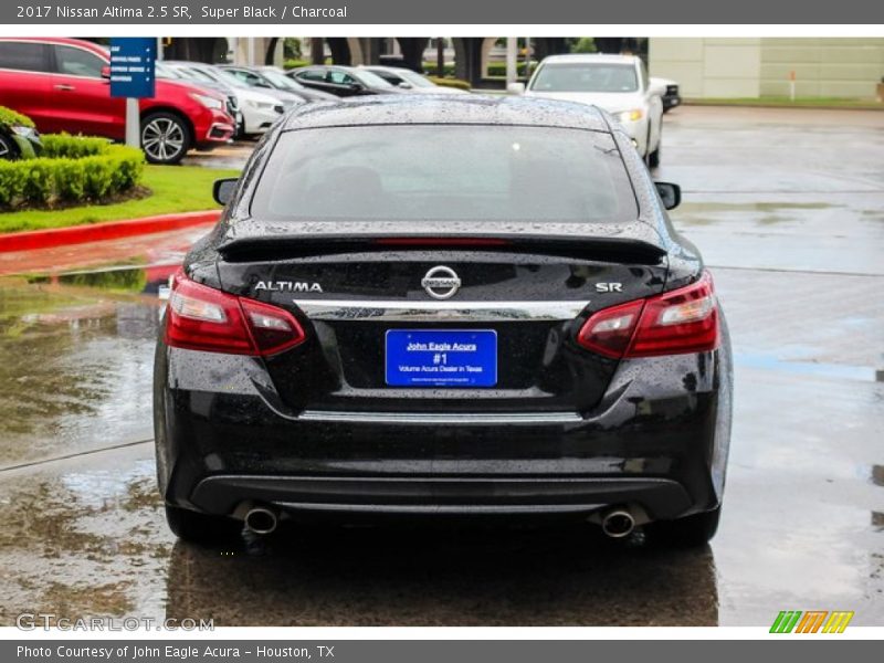 Super Black / Charcoal 2017 Nissan Altima 2.5 SR