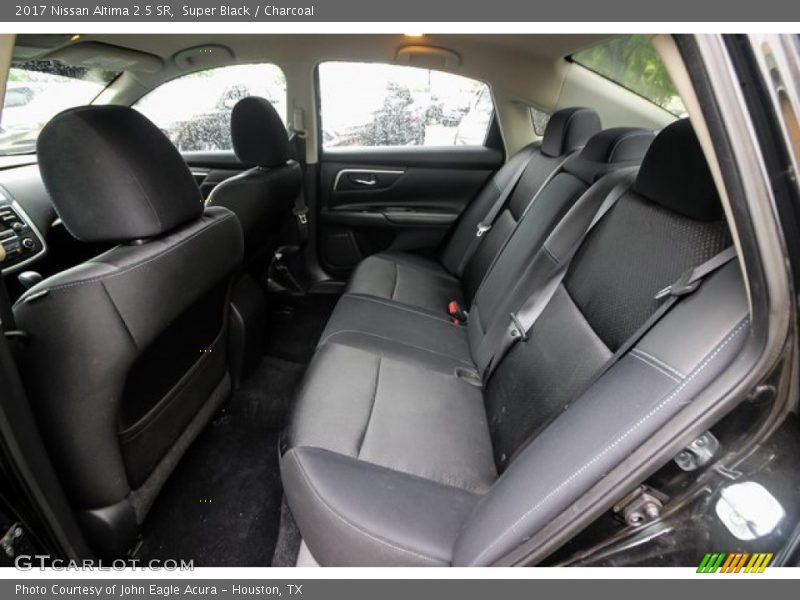 Super Black / Charcoal 2017 Nissan Altima 2.5 SR
