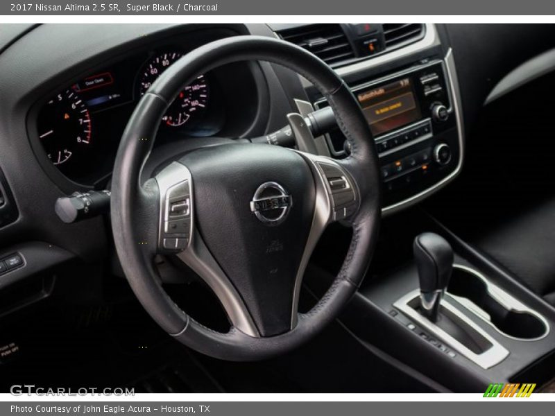 Super Black / Charcoal 2017 Nissan Altima 2.5 SR