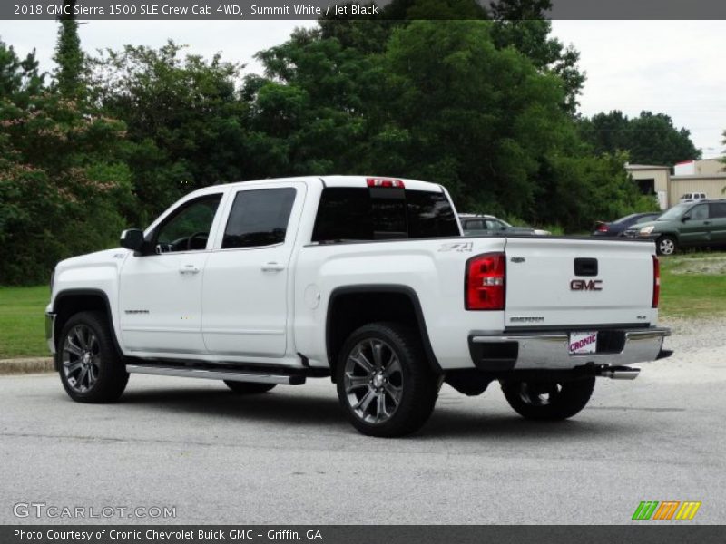 Summit White / Jet Black 2018 GMC Sierra 1500 SLE Crew Cab 4WD