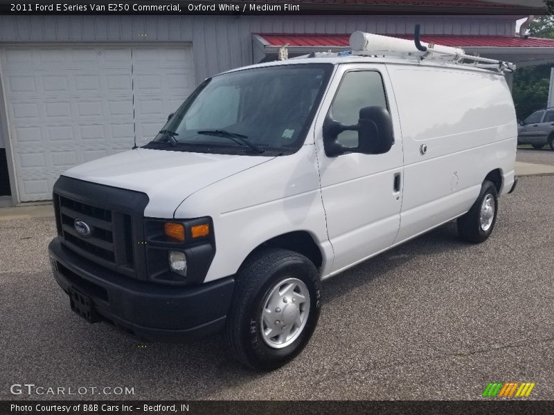 Oxford White / Medium Flint 2011 Ford E Series Van E250 Commercial