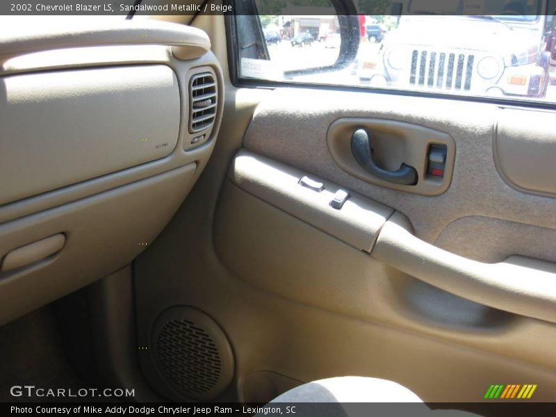 Sandalwood Metallic / Beige 2002 Chevrolet Blazer LS