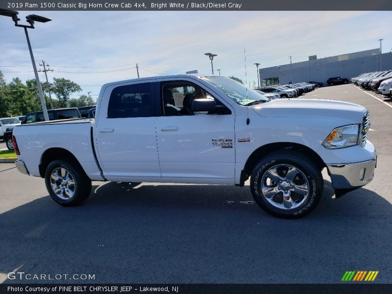 Bright White / Black/Diesel Gray 2019 Ram 1500 Classic Big Horn Crew Cab 4x4