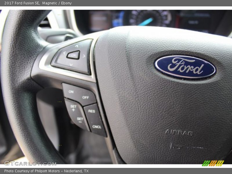 Magnetic / Ebony 2017 Ford Fusion SE