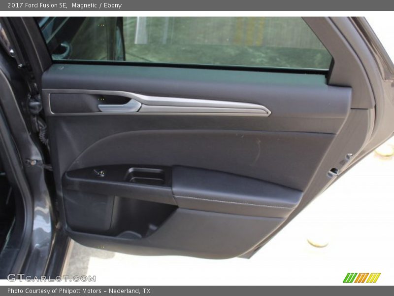 Magnetic / Ebony 2017 Ford Fusion SE